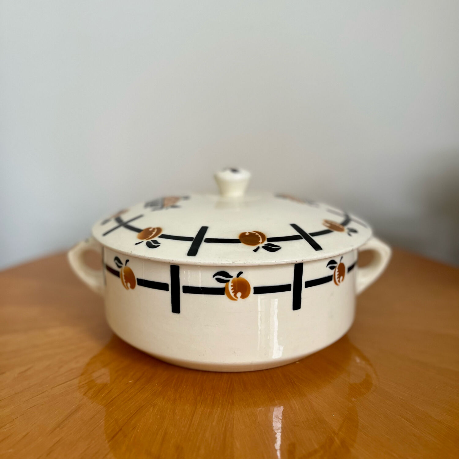 Badonviller vintage soup vegetable dish