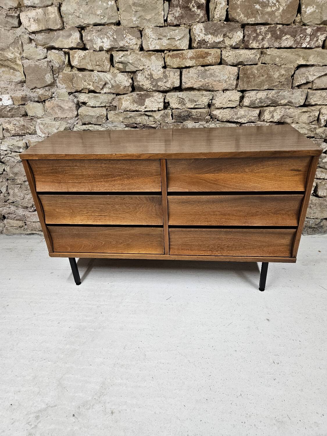 Johnson Carper 1950 Dresser