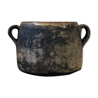 Old sandstone pot cover