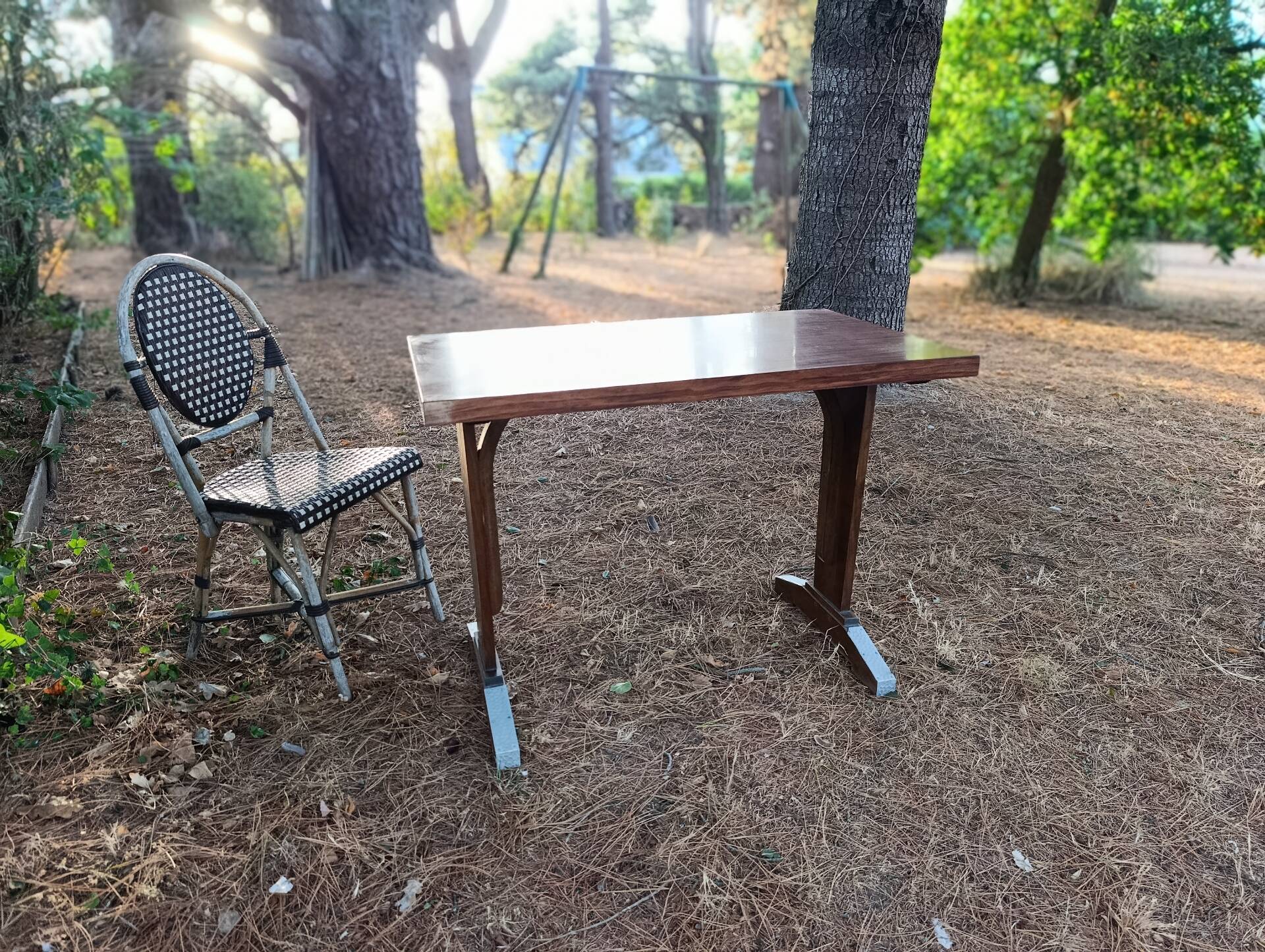 Bistro table 1950 art deco