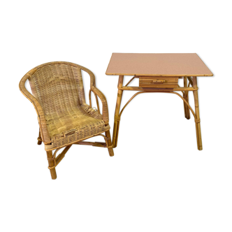 Rattan child desk and Chair