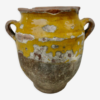 Old candied pot in yellow glazed terracotta XIX century