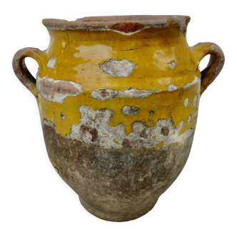 Old candied pot in yellow glazed terracotta XIX century