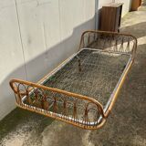 Vintage rattan bed 90x190cm