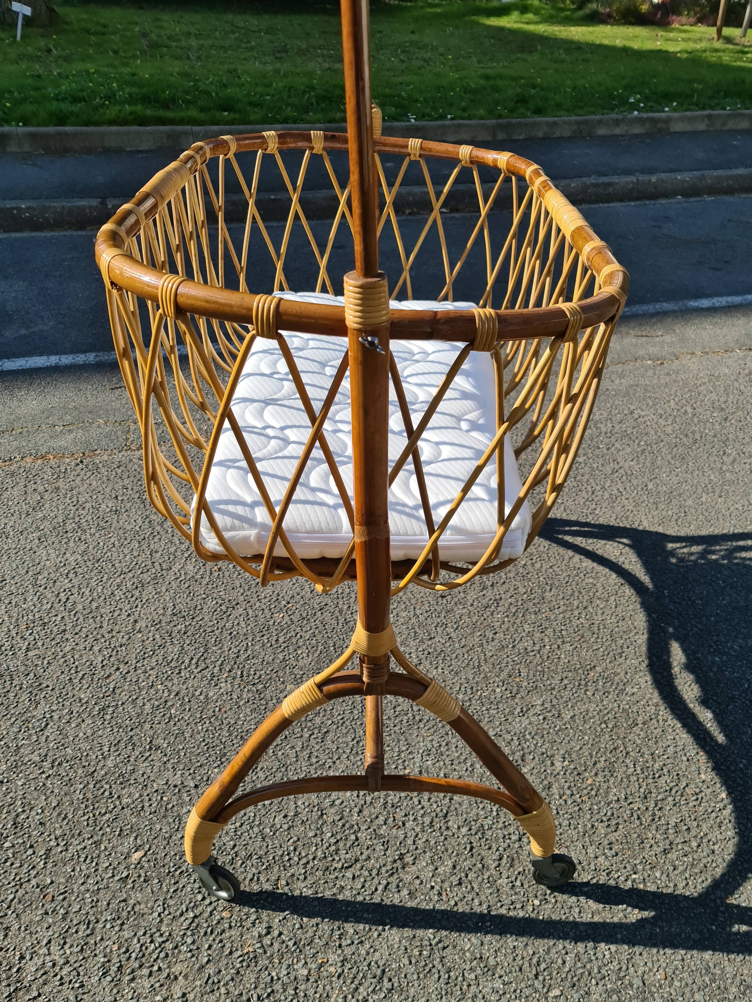 Cradle cot rattan bamboo vintage