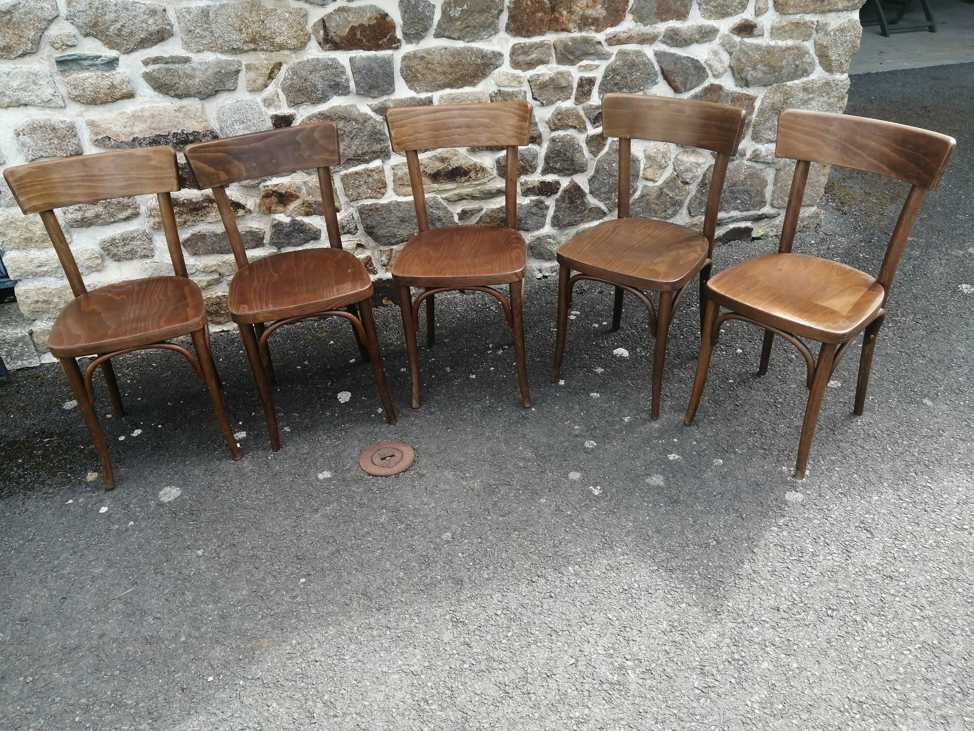 Set of 5 antique Thonet chairs