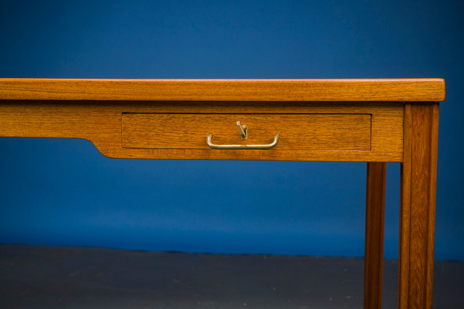 Teak desk