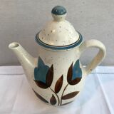 Former longchamp ceramics tea pot