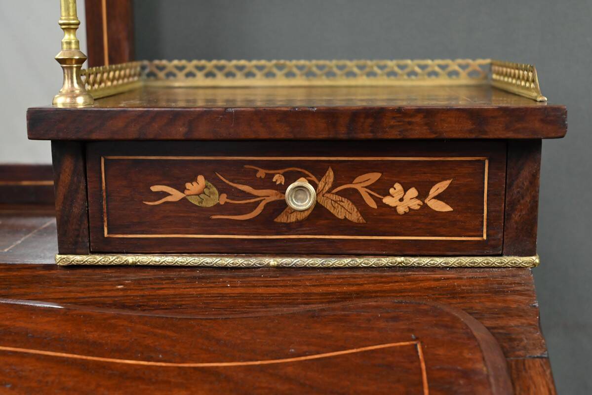 Bureau de dame en palissandre – 2ème partie du XIXe s.