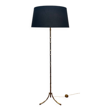 Bronze floor lamp in faux-bamboo style by Maison Baguès.