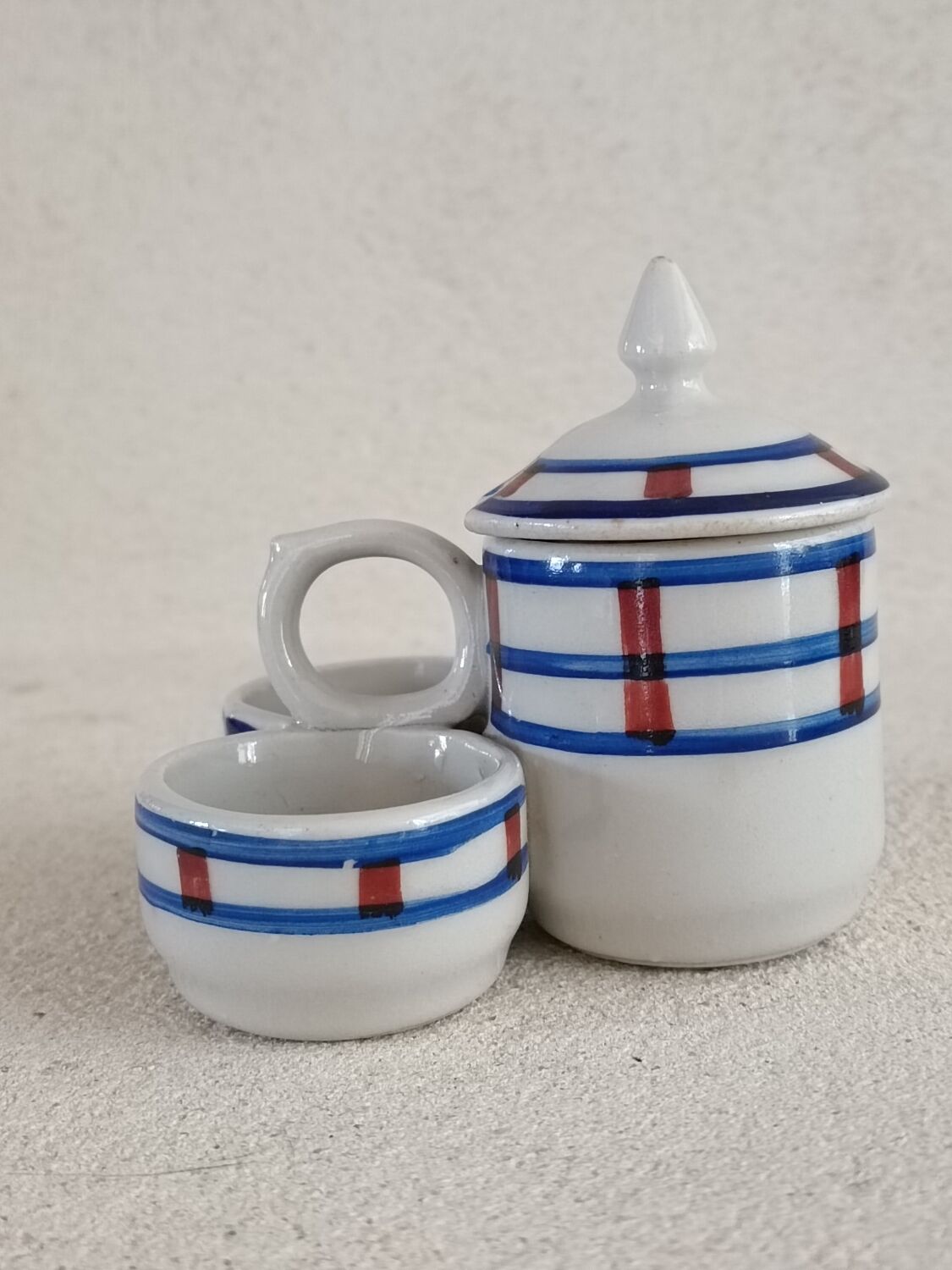 Mustard salt pepper iron earth model Béarn