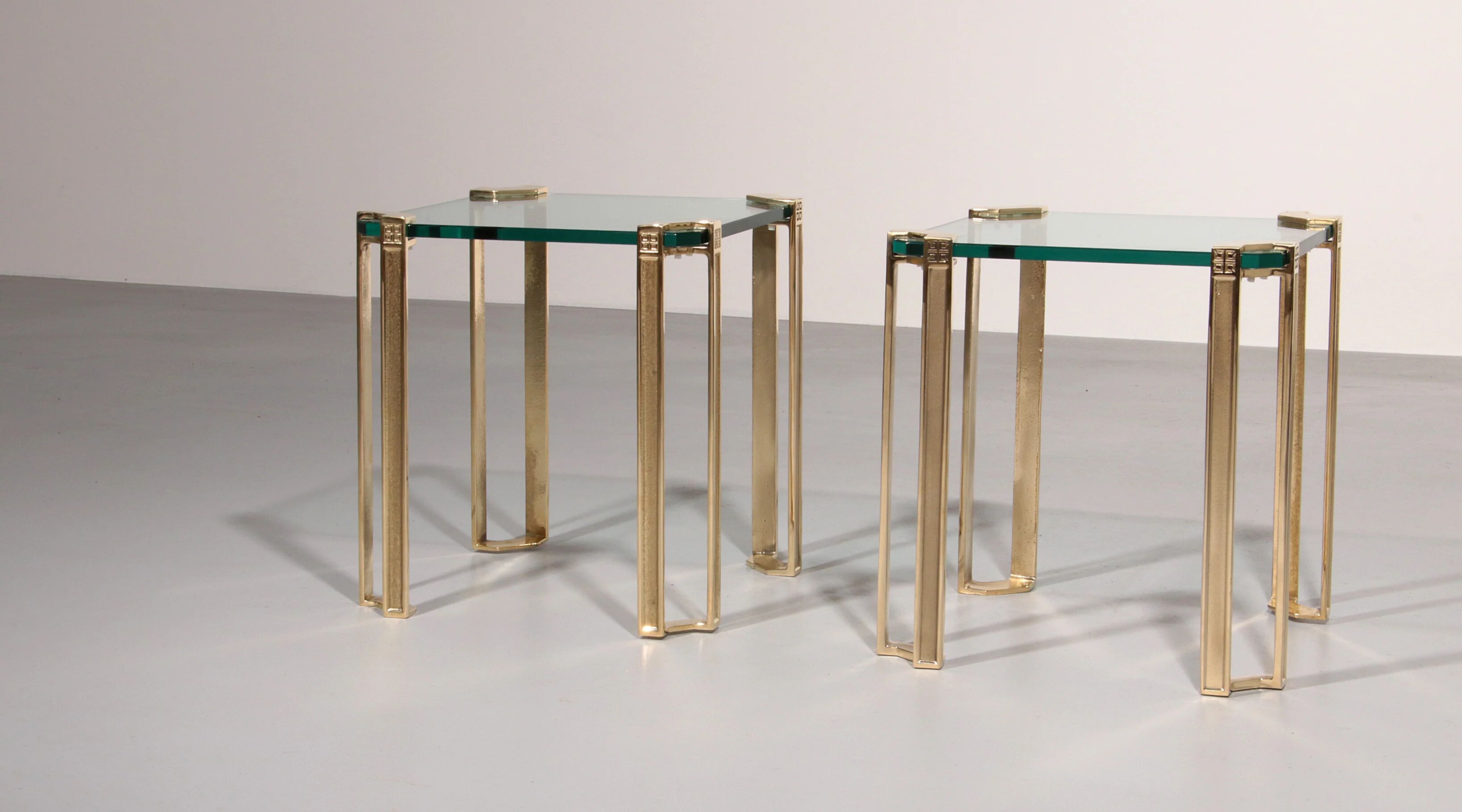 Peter Ghyczy high-gloss brass T24 side tables, 1970s (40x40x45)