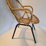 Fauteuil enfant corbeille en rotin et métal noir, années 60