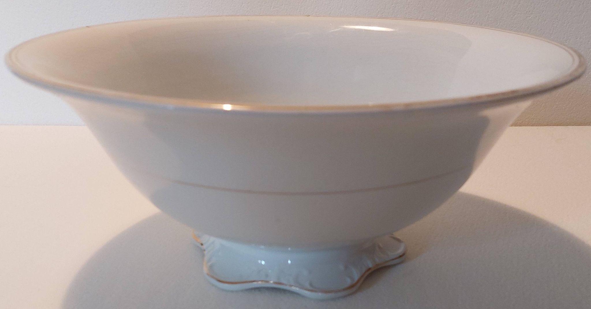 Earthenware salad bowl from onnaing nord