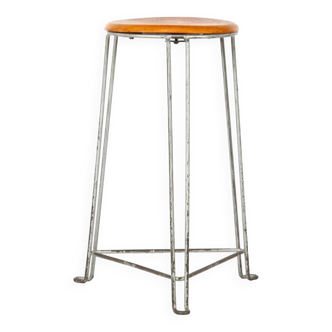 Dutch design TOMADO stool designed by Jan van der Togt - Tabouret 560