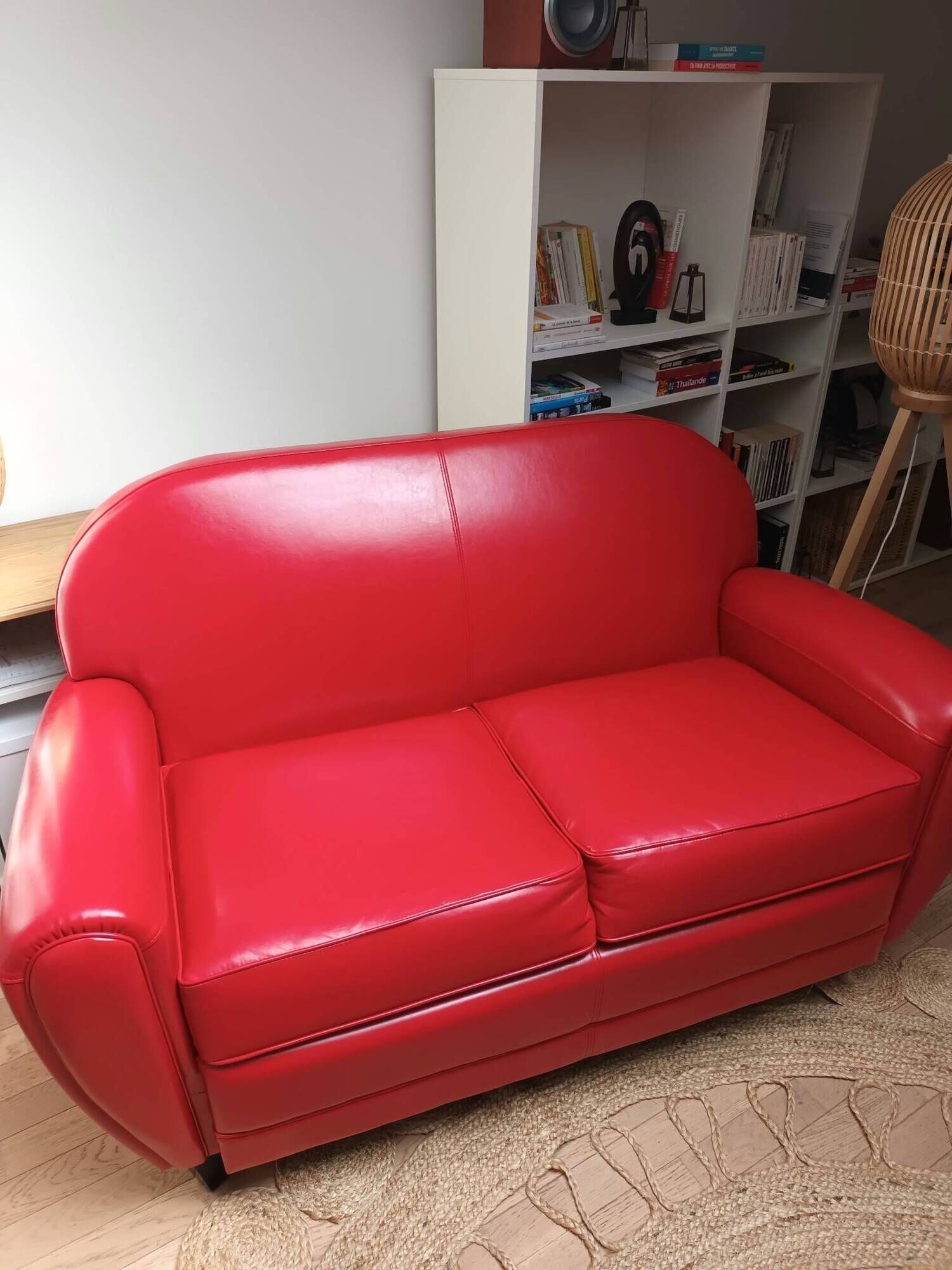 Red 2-seater Club Sofa in coated leather – Maison Pavane