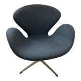 Swan armchair by Arne Jacobsen for Fritz Hansen