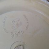 Cache pot en plastique dur