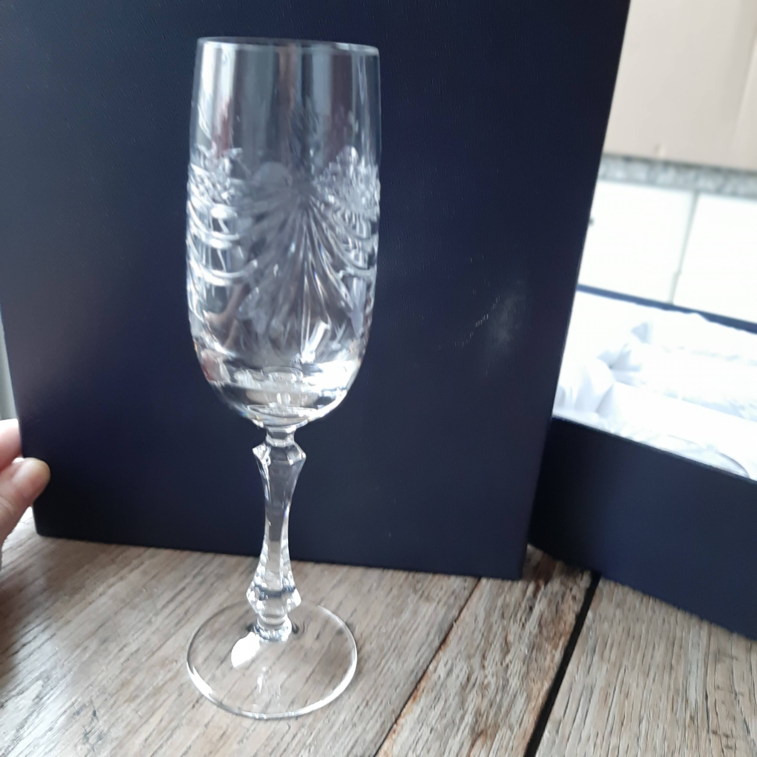 Box 6 champagne flutes in Lorraine crystal