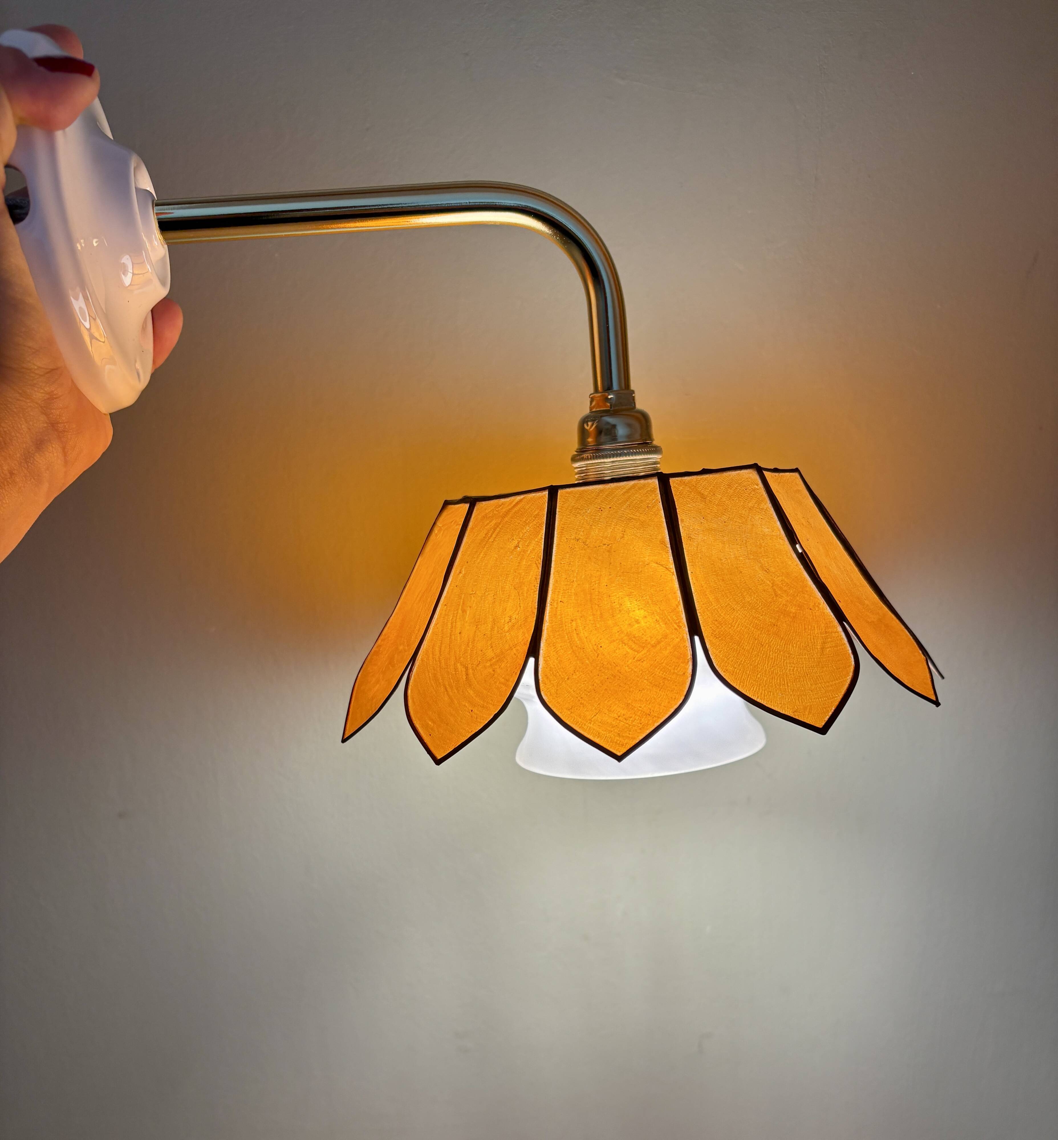 Vintage angled wall lamp with mother-of-pearl lampshade and vintage tulip in white glass