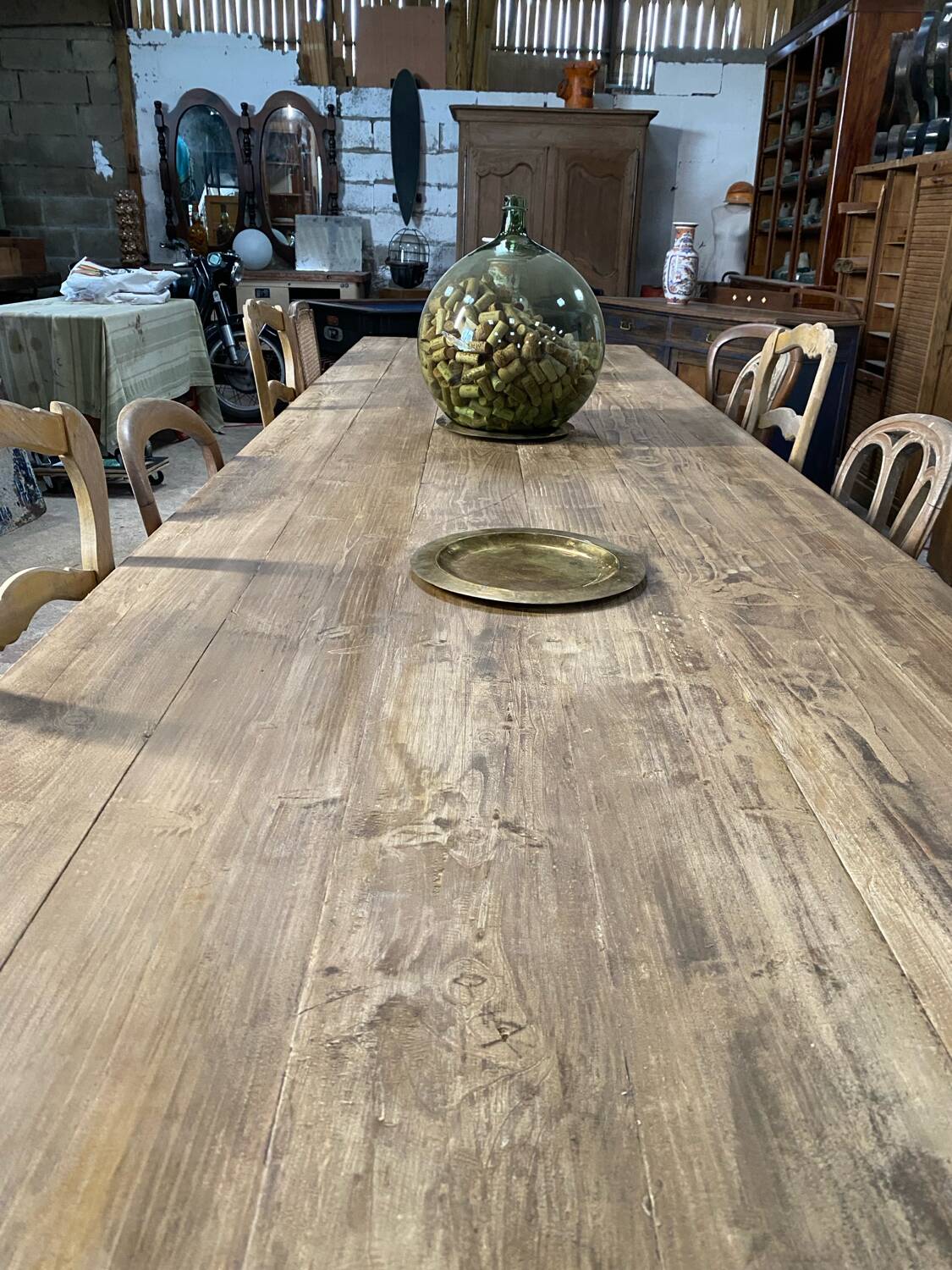 Table de ferme Monastère
