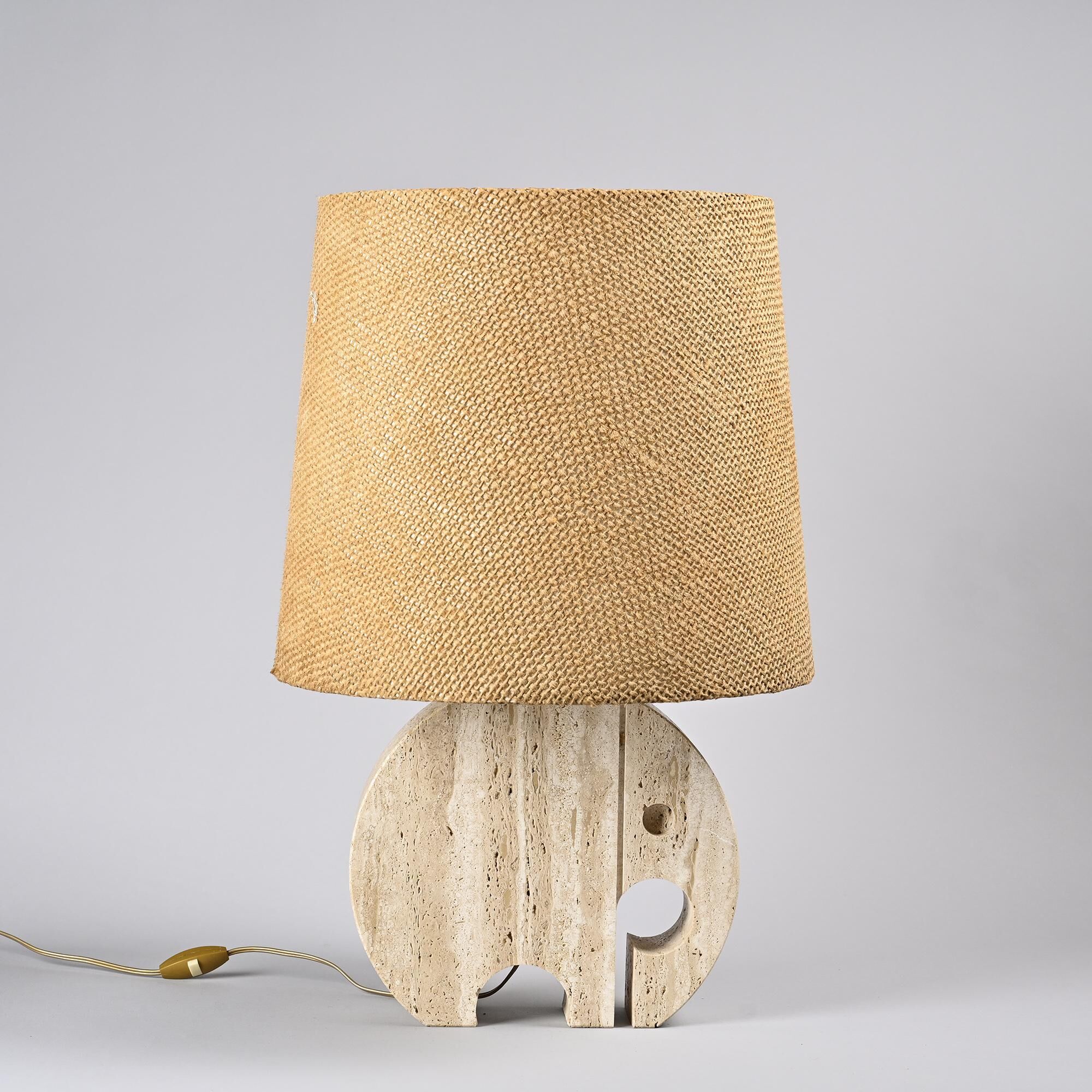 Paire de lampes de table "Éléphant" en travertin par Fratelli Mannelli, vers 1970