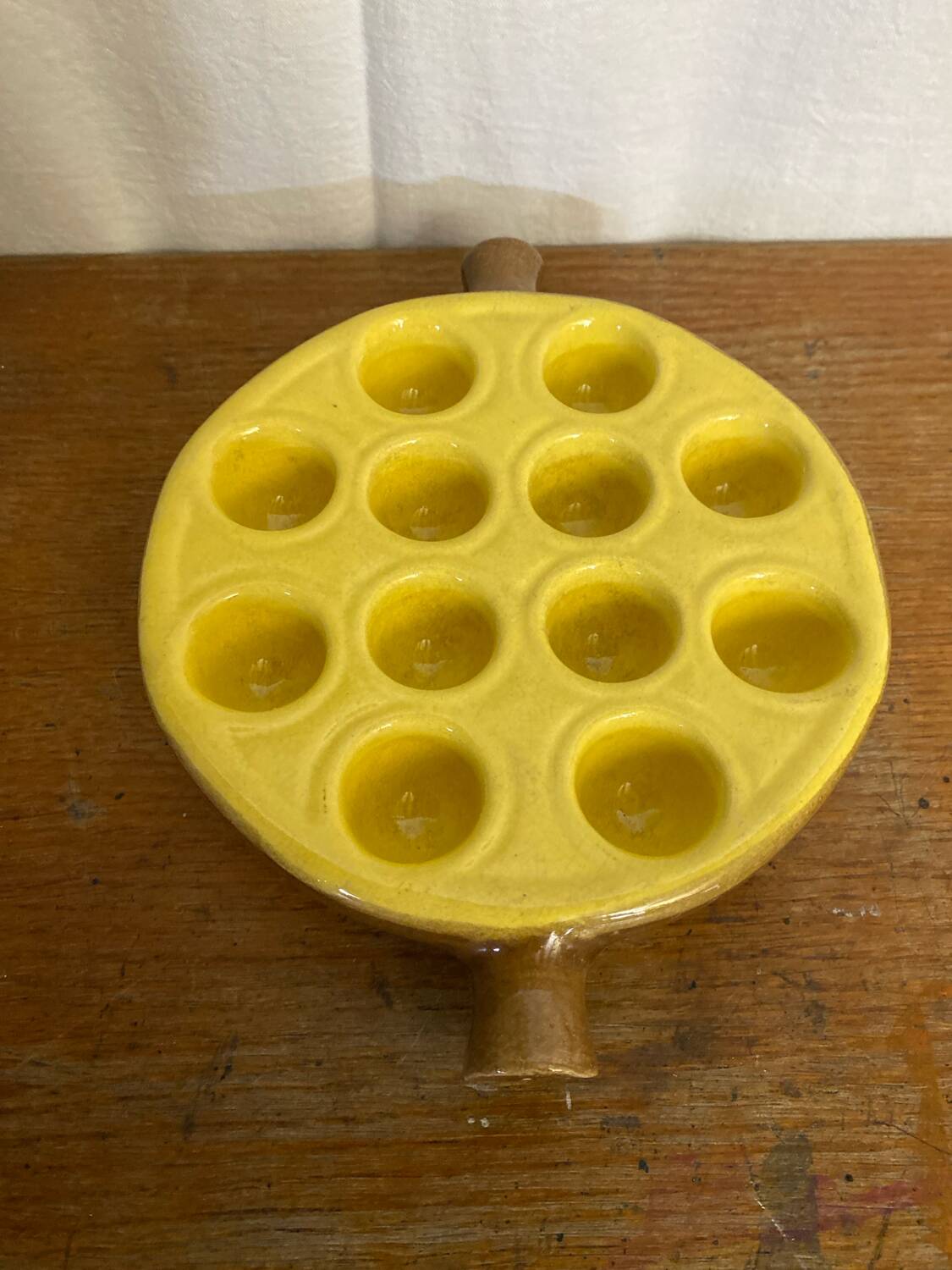 Antique-style ceramic pan for cooking 12 snails, La Bourguignonne