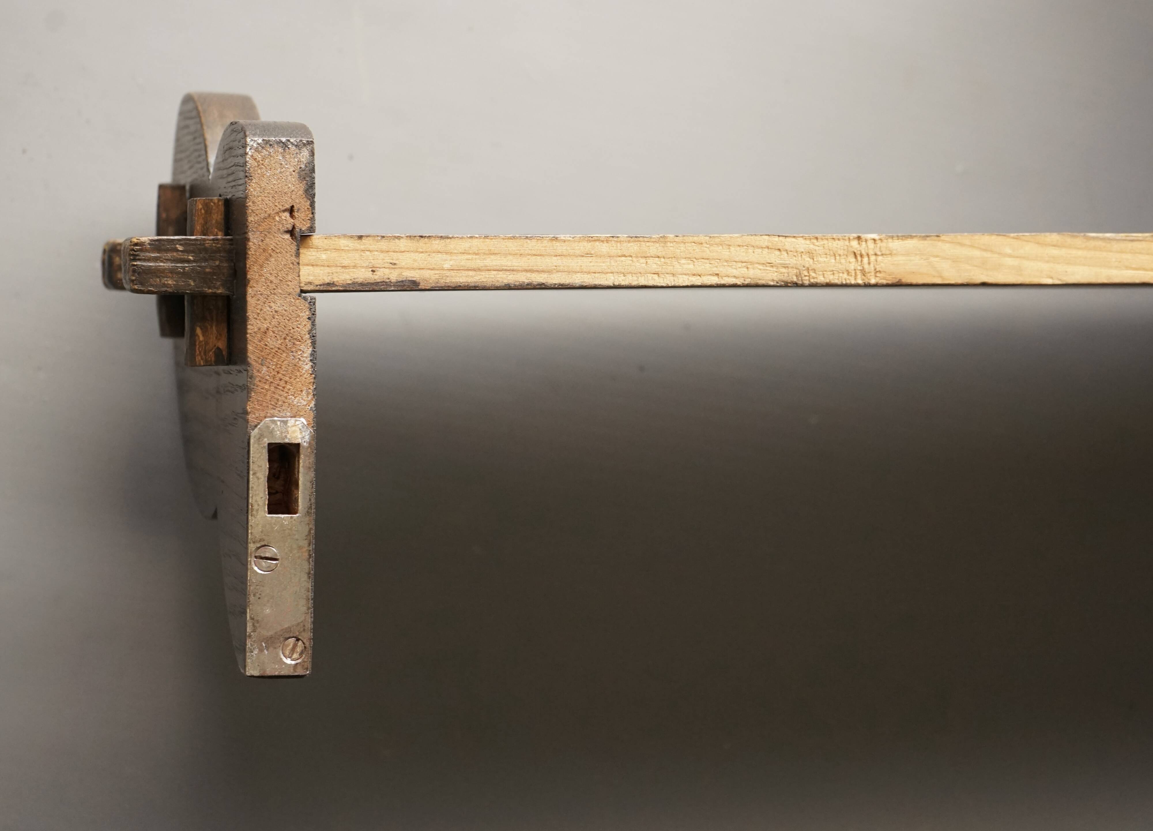 Étagère hollandaise en bois massif en forme de nuage, années 1930