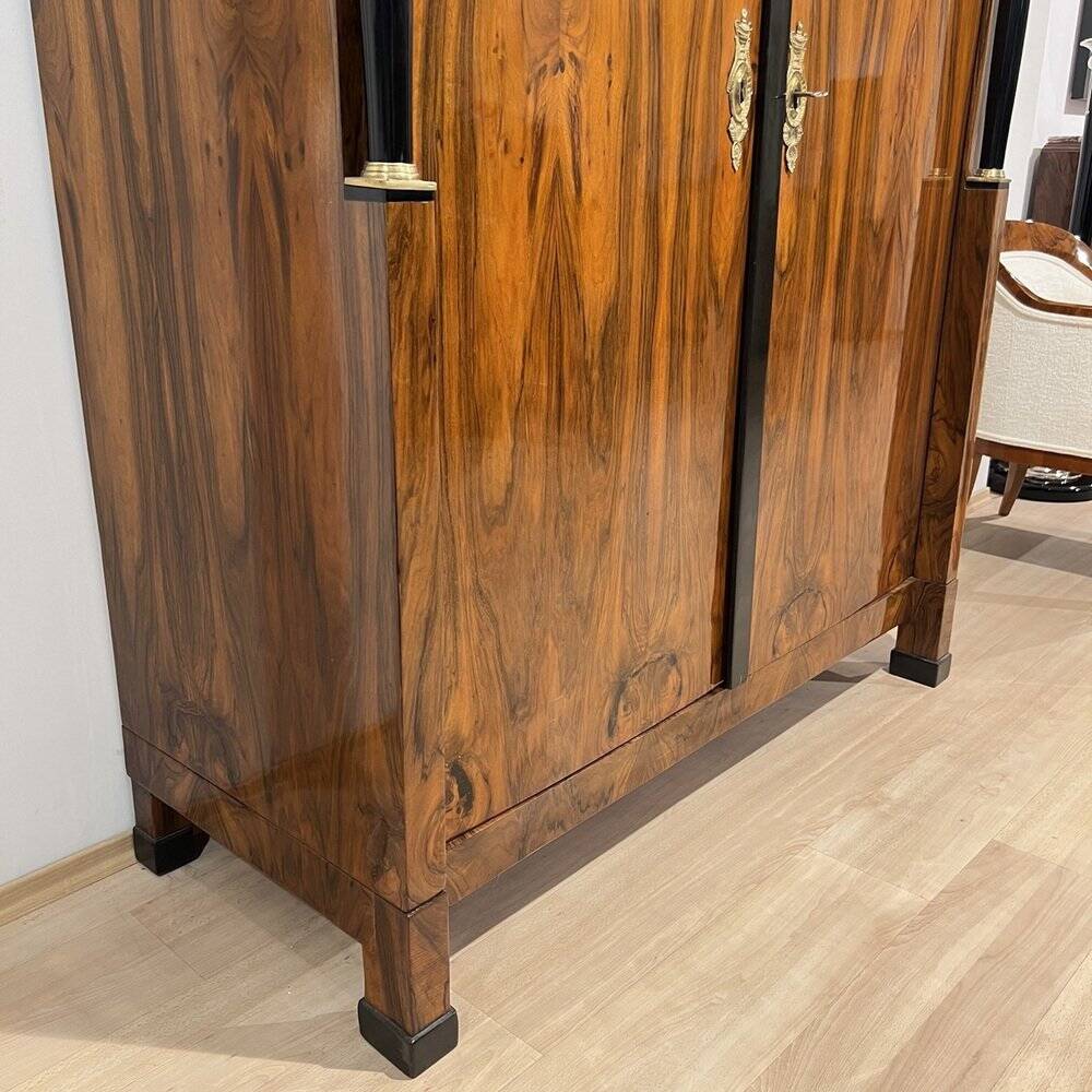 Empire Armoire in Walnut Veneer & Brass, Vienna, 1815