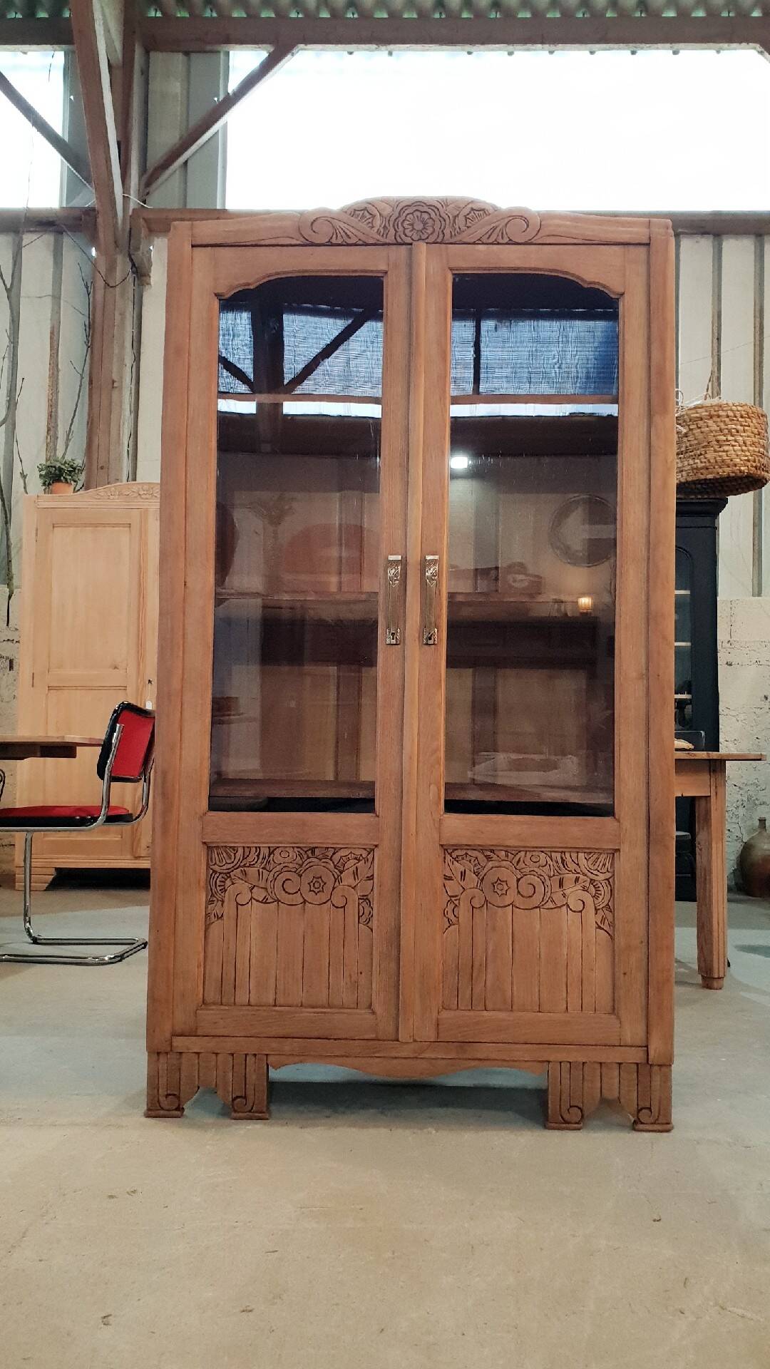 Old art-deco display case