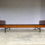 Daybed LC8 A.R.P. Pierre Guariche 1955