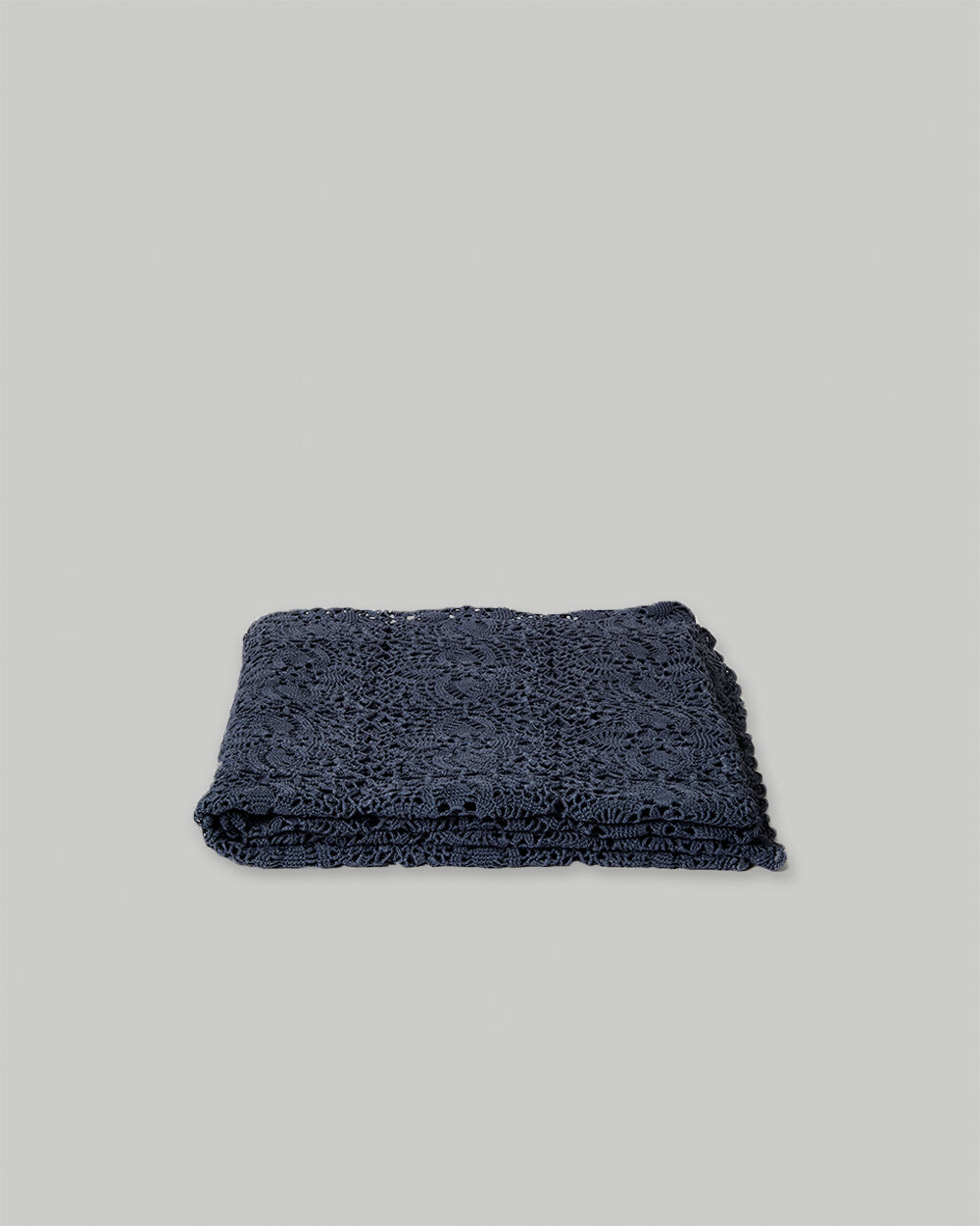 Crochet bedspread - carbon