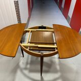 Scandinavian round table