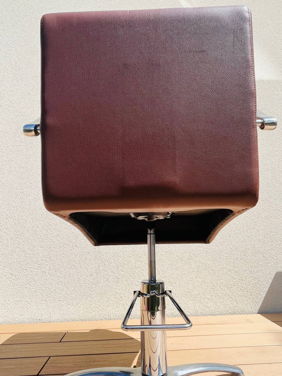 Barber & hairdresser chair
