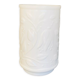 Vase vintage blanc en verre opale