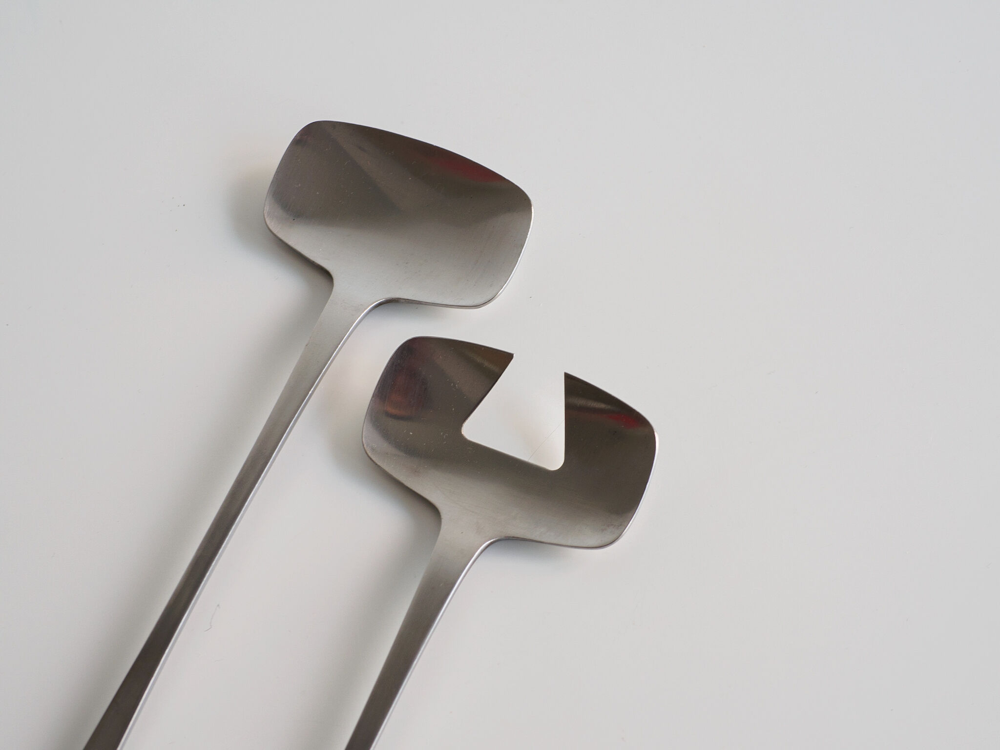 Pair of salad cutlery