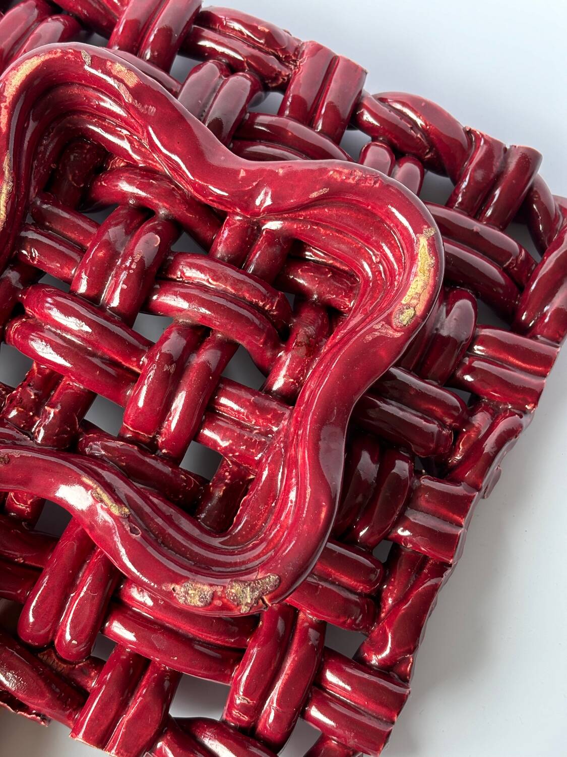 Burgundy woven ceramic basket bowl