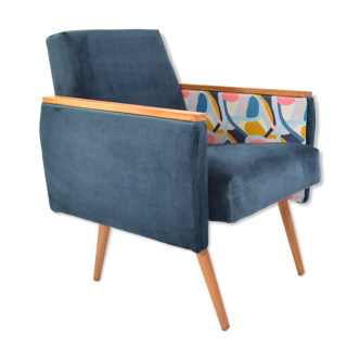 Blue Matisse square chair