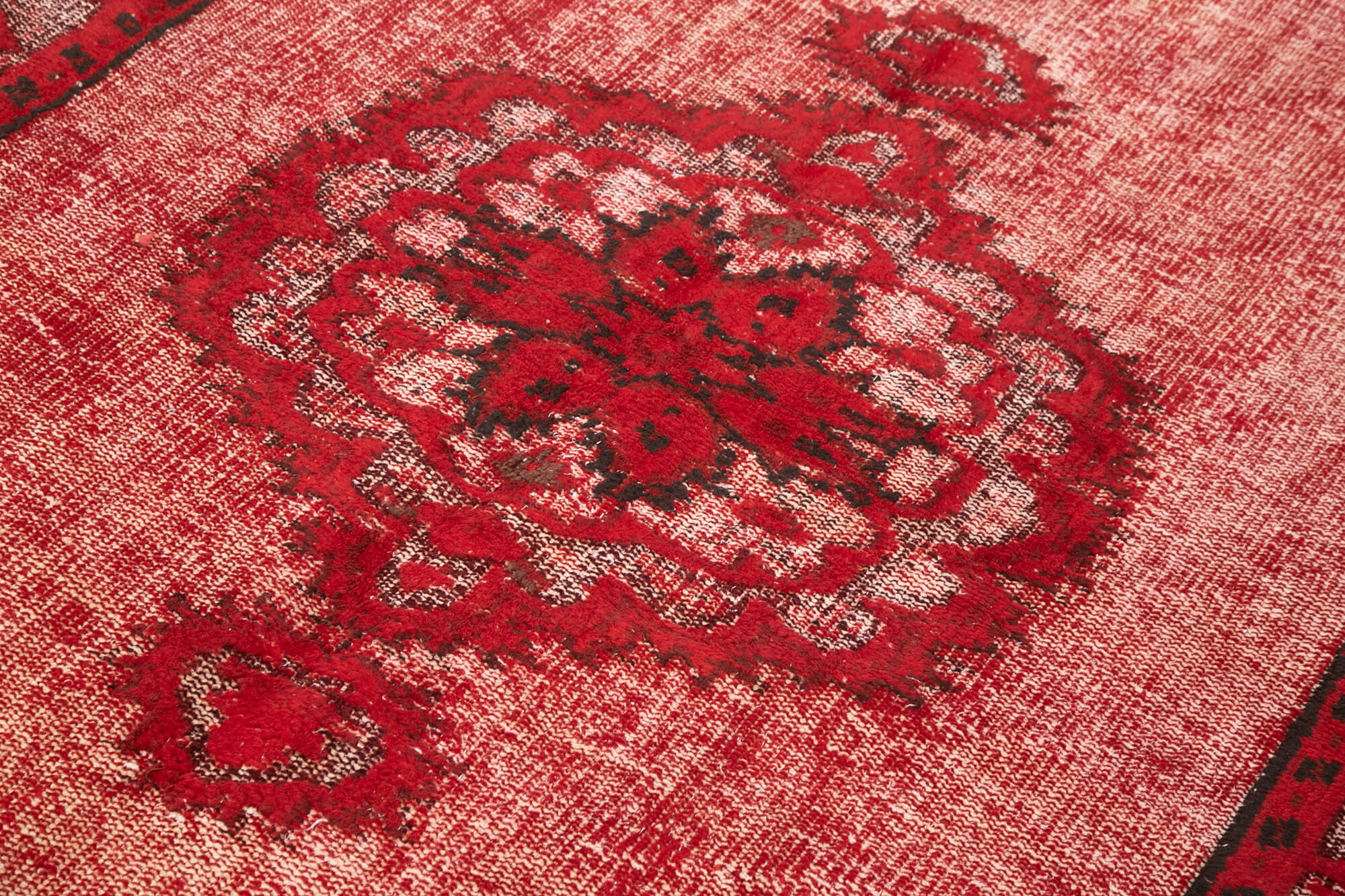 Handmade bohemian turkish 1980s 157 cm x 236 cm red carpet