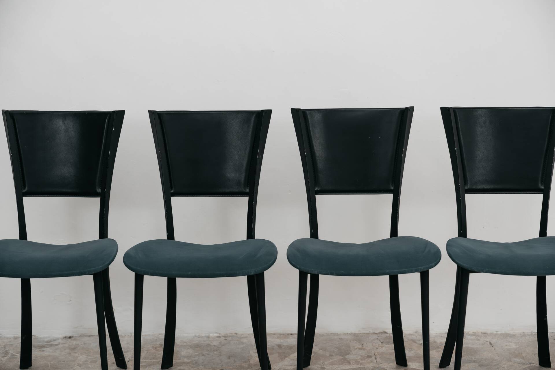 Set Da Pranzo 4 Sedie Design Made In Italy Anni 80 Postmodern