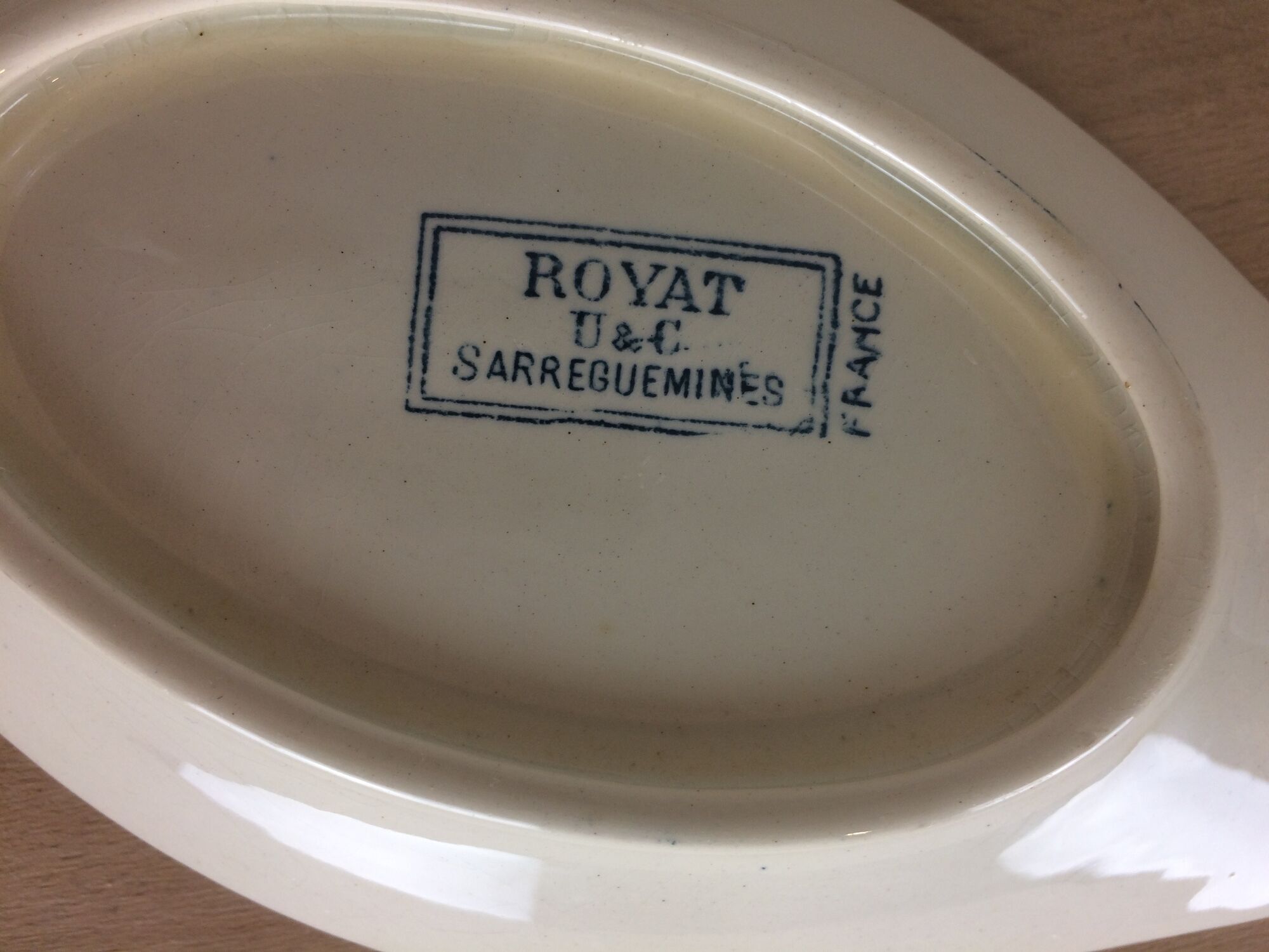 6 assiettes plates, 6 creuses, 1 ravier Royat Sarreguemines