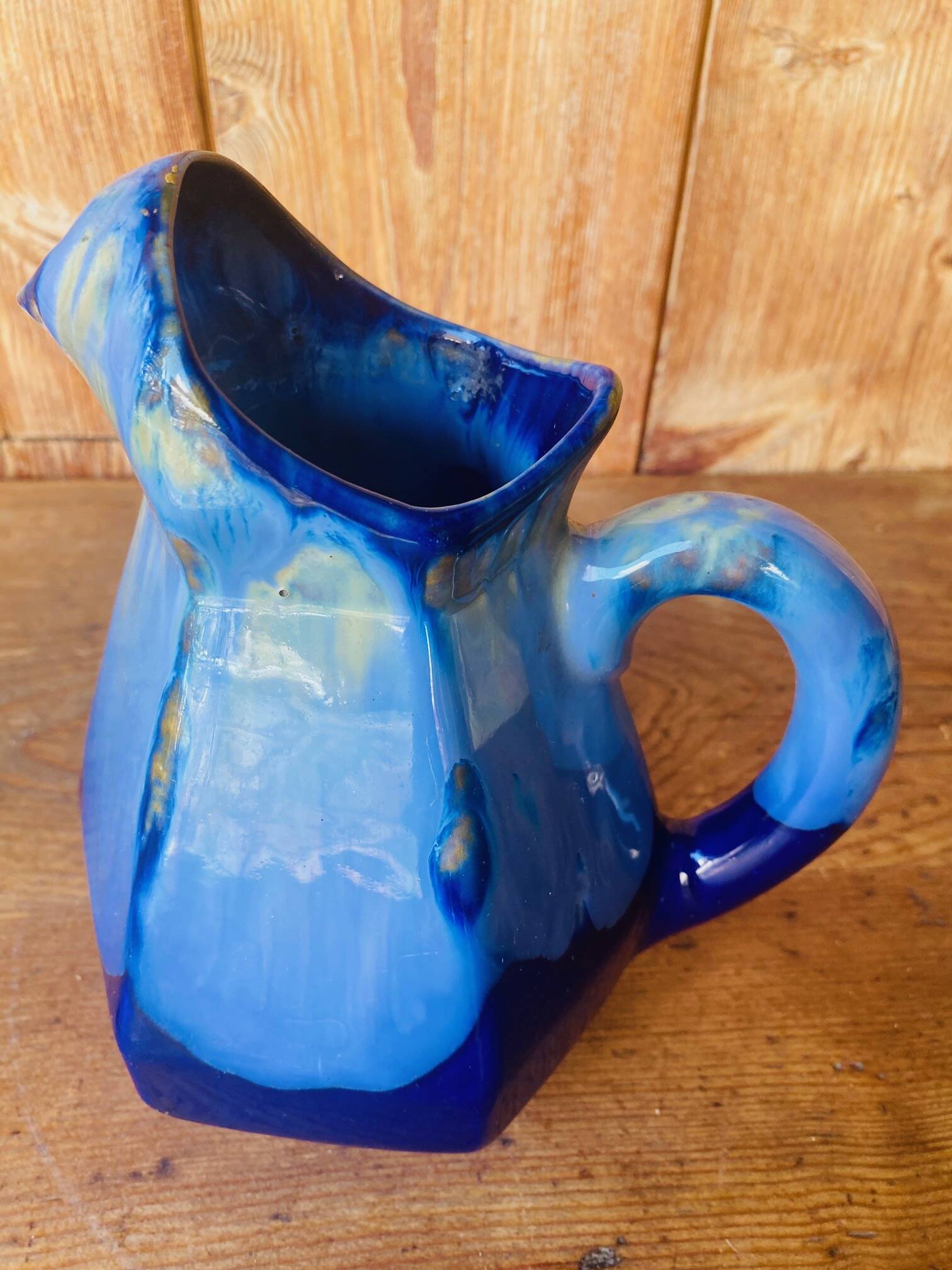 Pichet en grés flammé bleu Art Deco