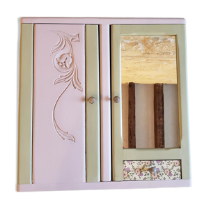 Armoire de toilette avec