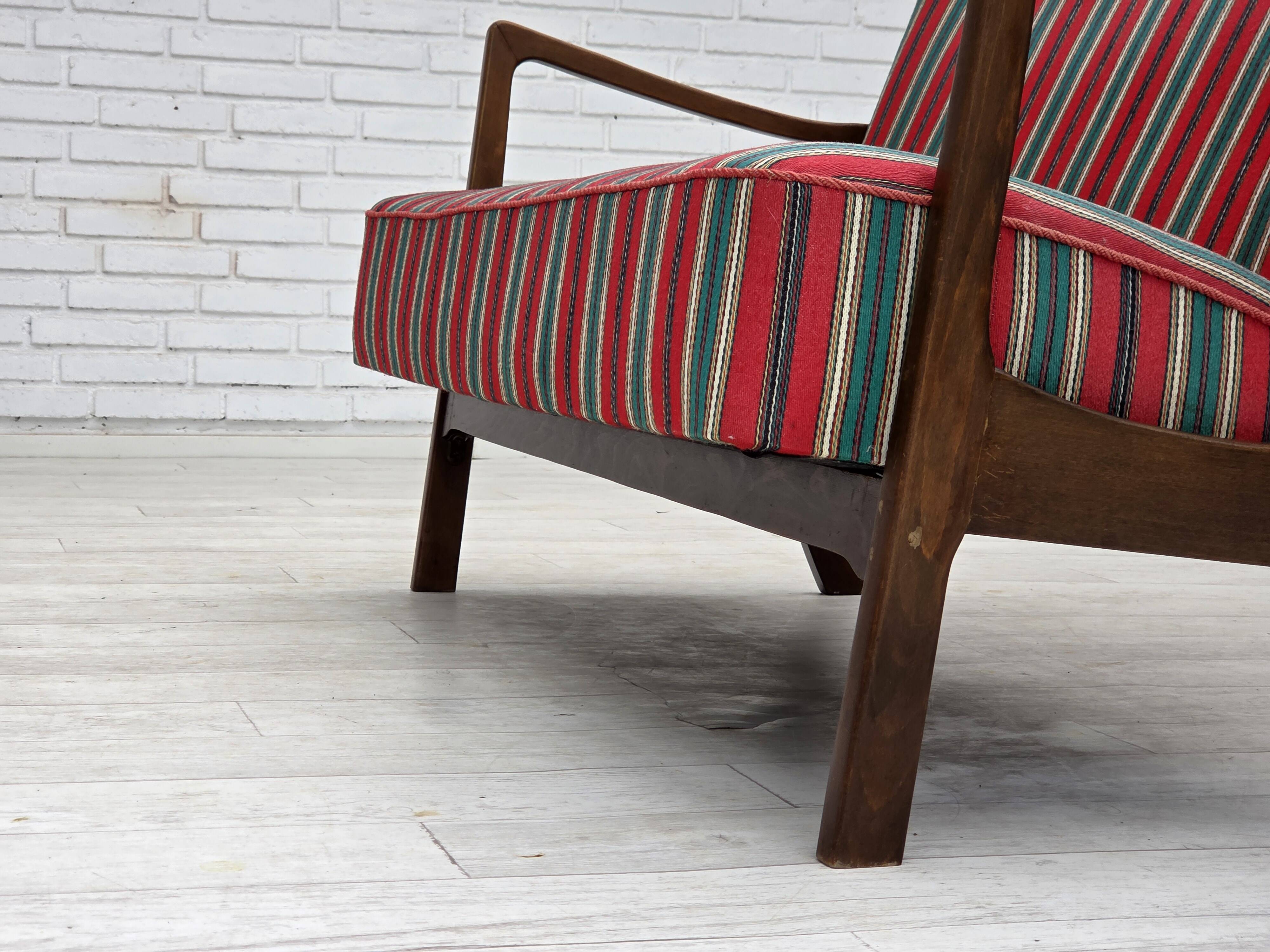 Canapé 2 places danois des années 1960 par Fritz Hansen, laine d'ameublement.