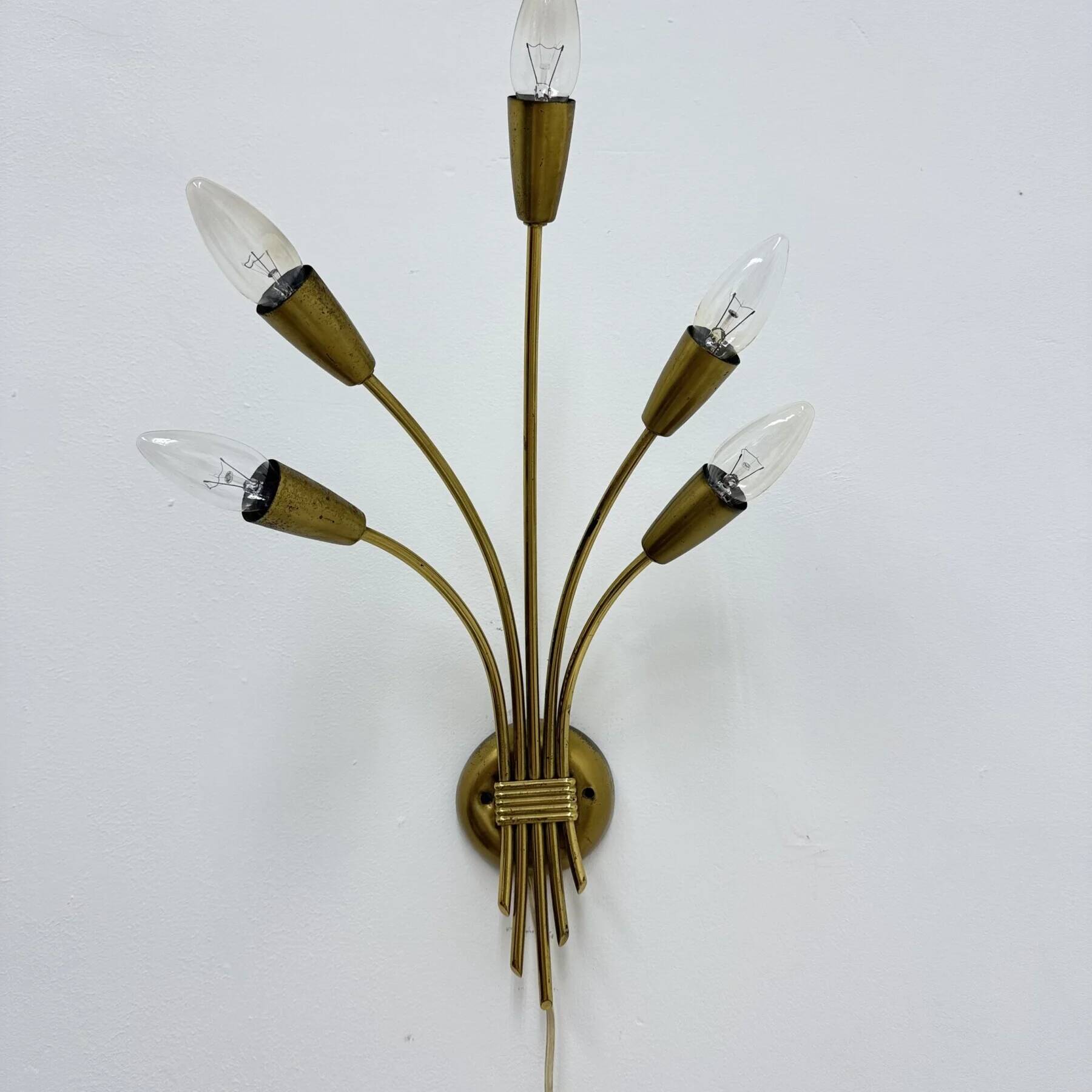 Mid-century brass wall light sconce, 1950s