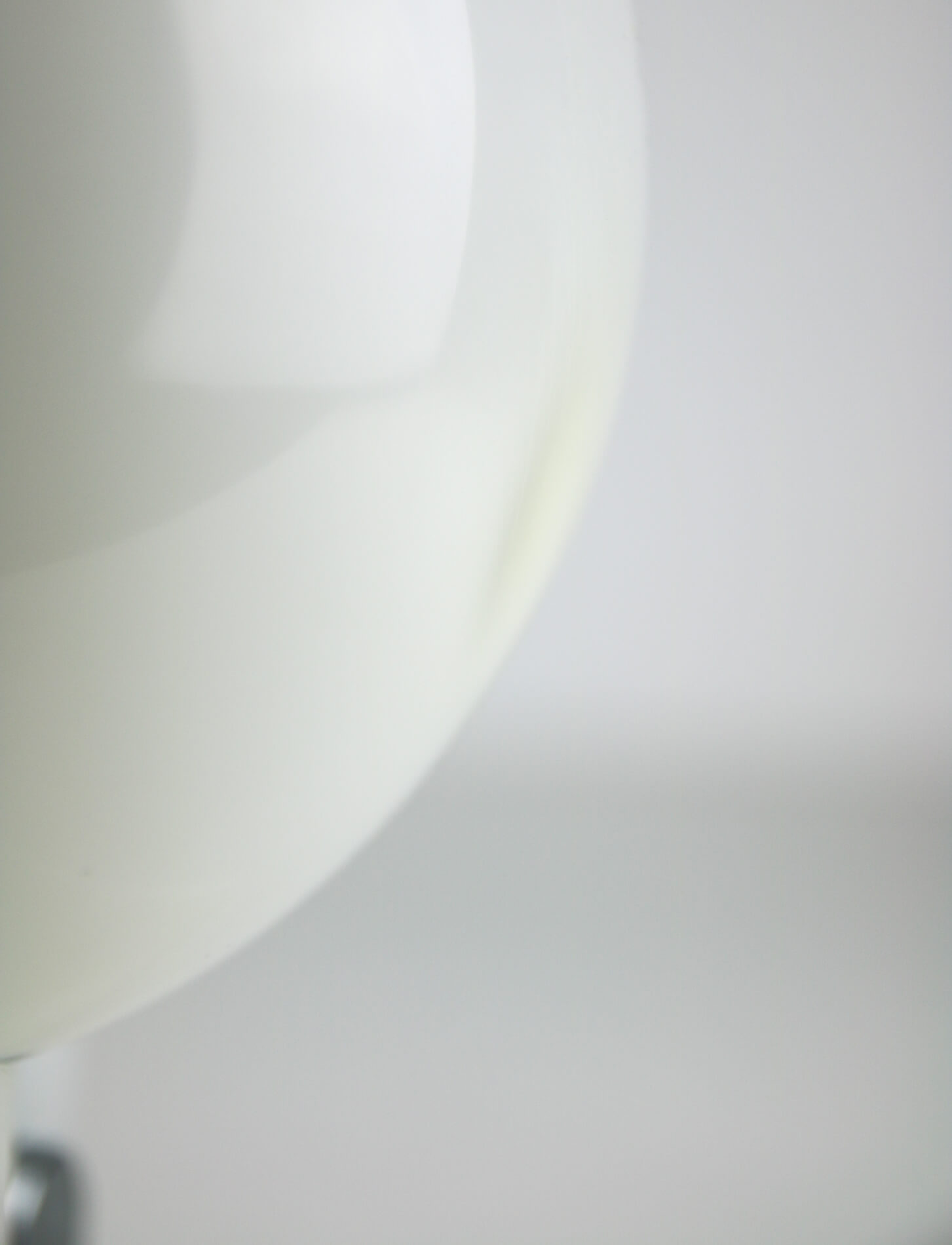 Lampe de table Sirio gris et blanc de Guzzini