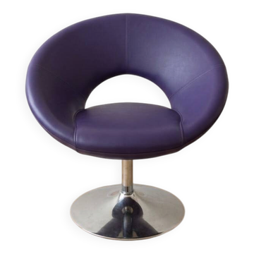 Fauteuil vintage années 70 en simili violet et pied acier