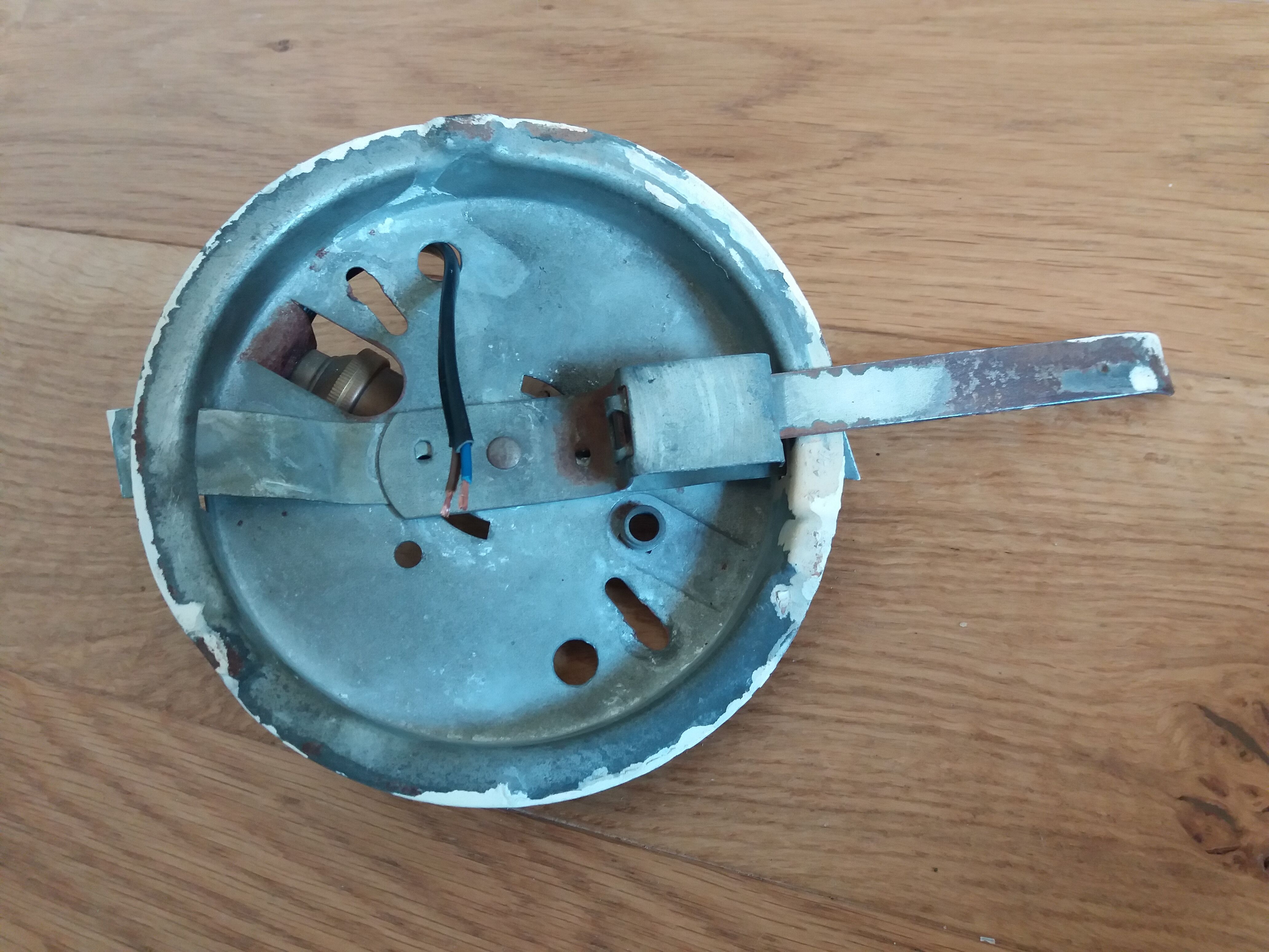 Wall lamp opaline globe diameter 25 cm