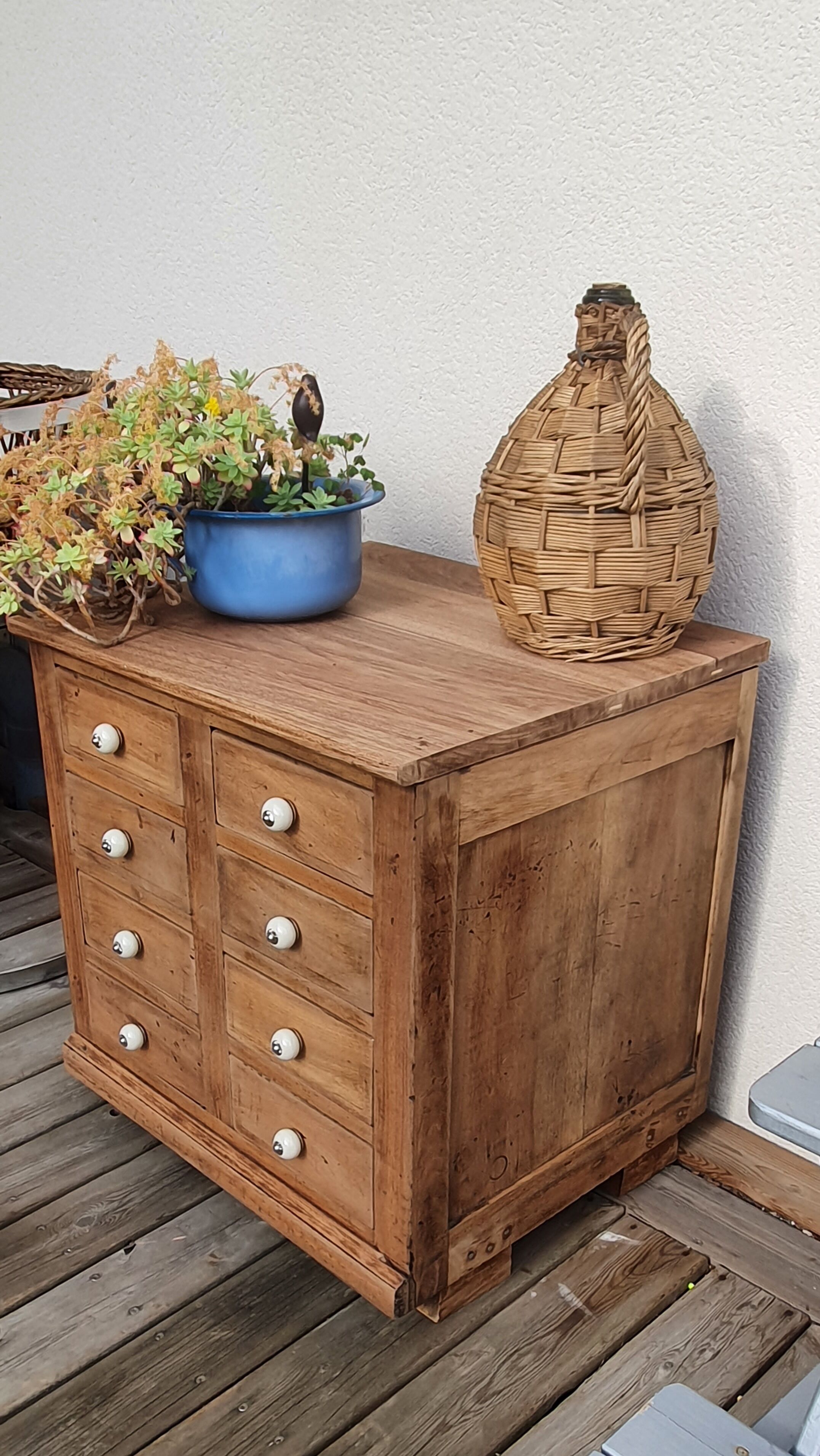 Meuble ancien