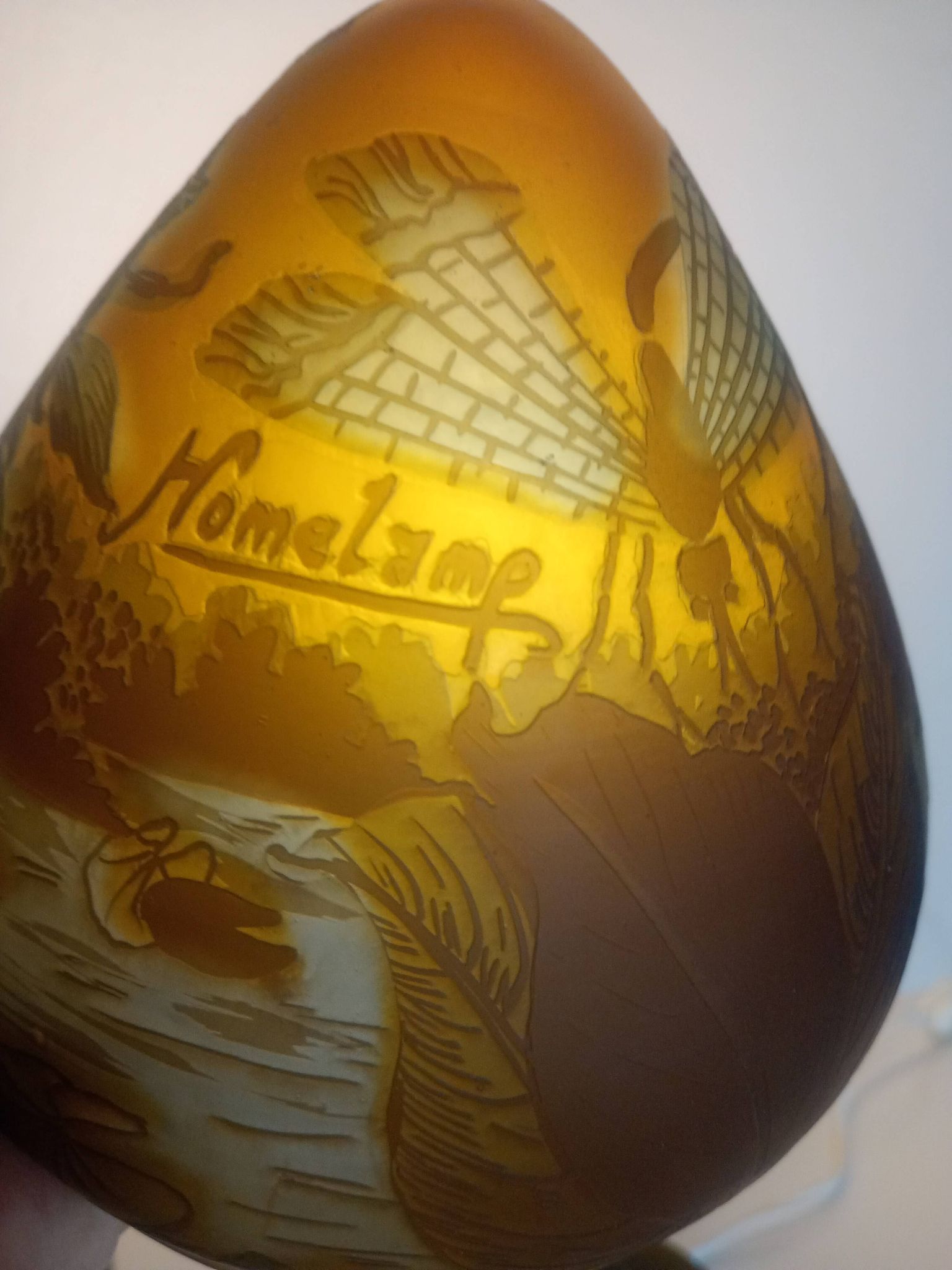Homelamp "champignon" Polychrome glass, lake-themed decoration, dragonfly